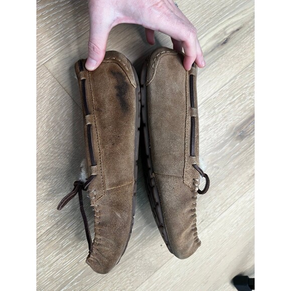 UGG Sheepskin Suede Bootie Moccasins Chestnut Slippers Womens Sz 8 - Picture 5 of 7